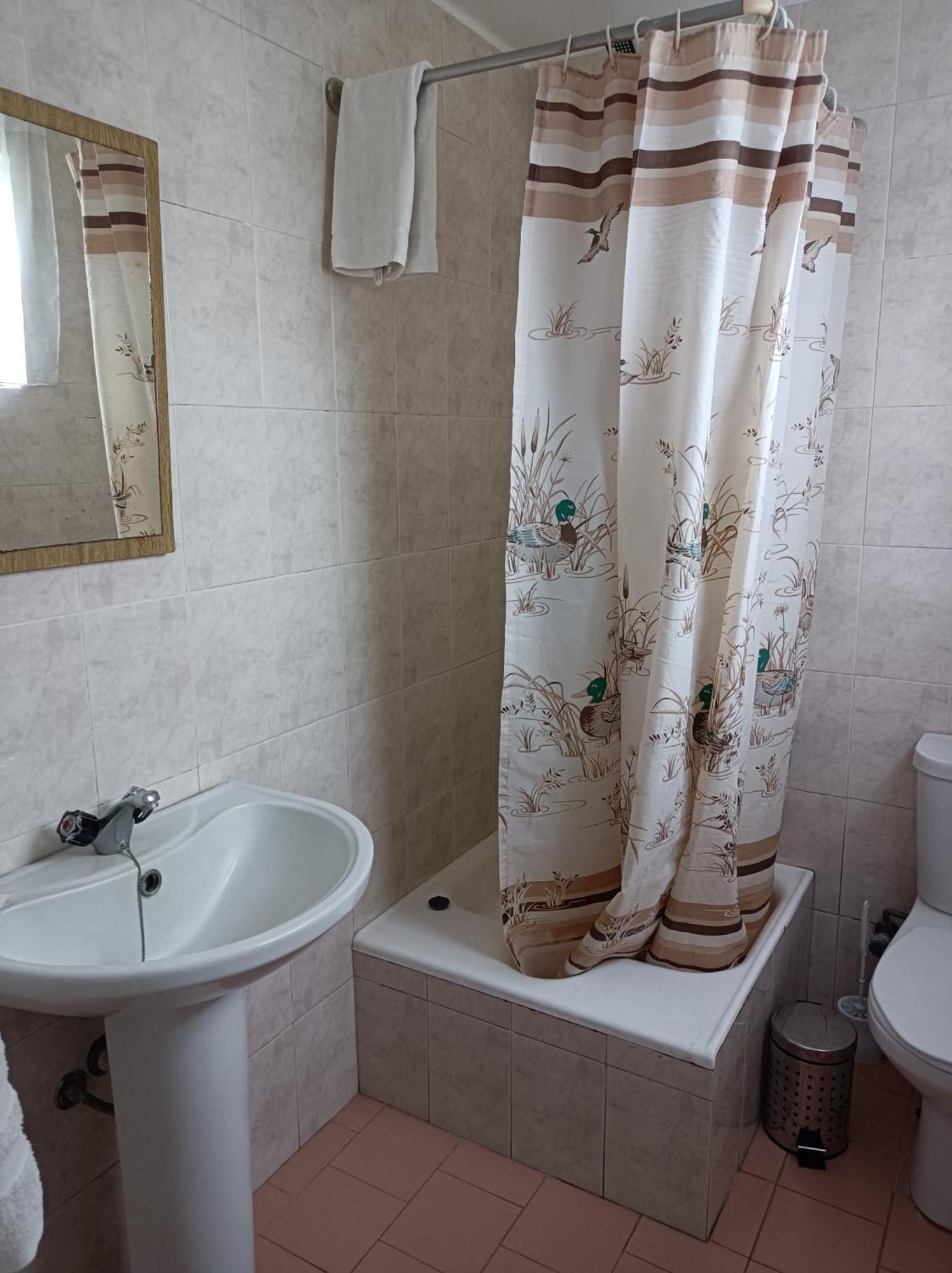 Rosario Guest House Lajes Esterno foto