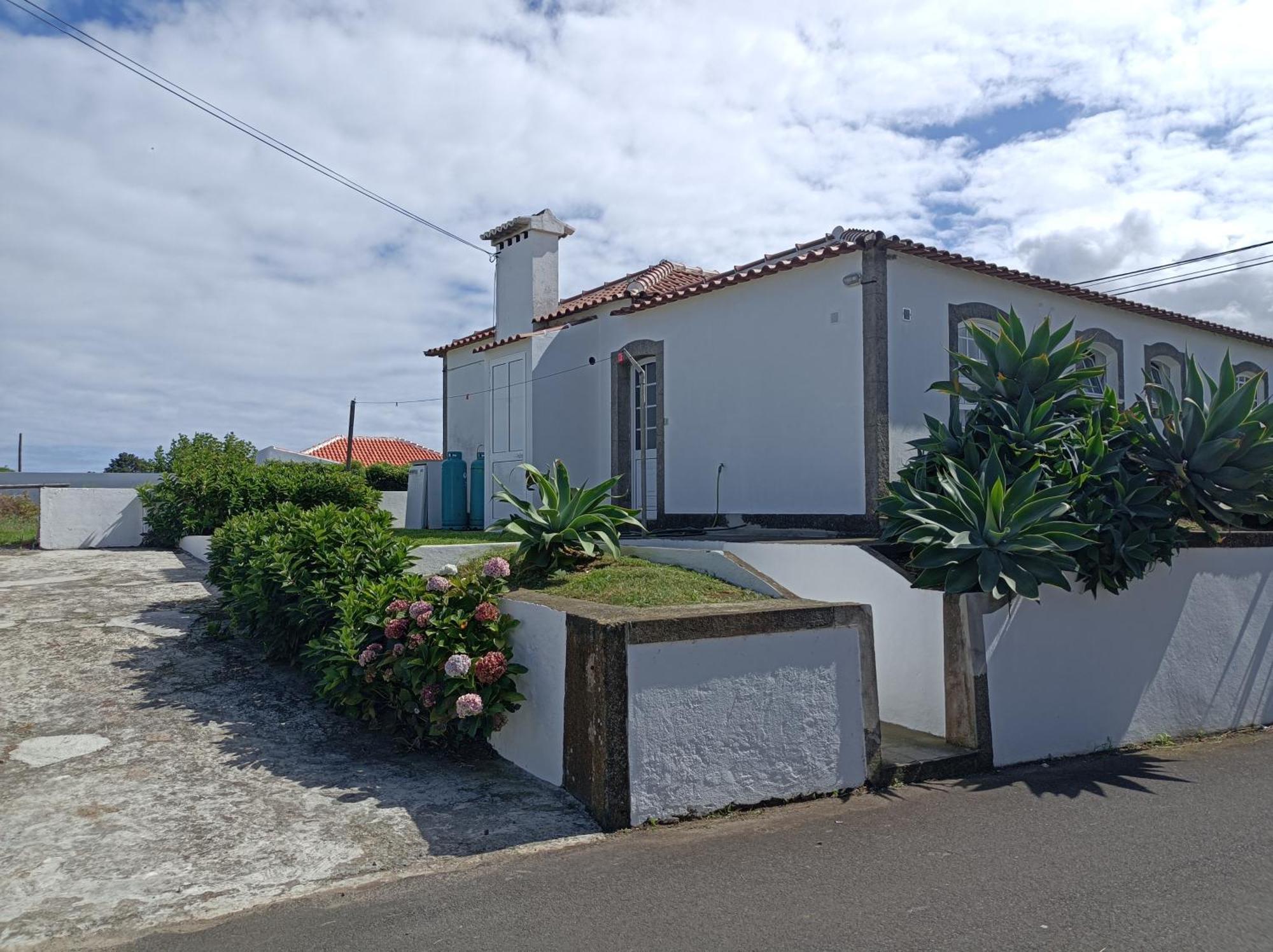 Rosario Guest House Lajes Esterno foto
